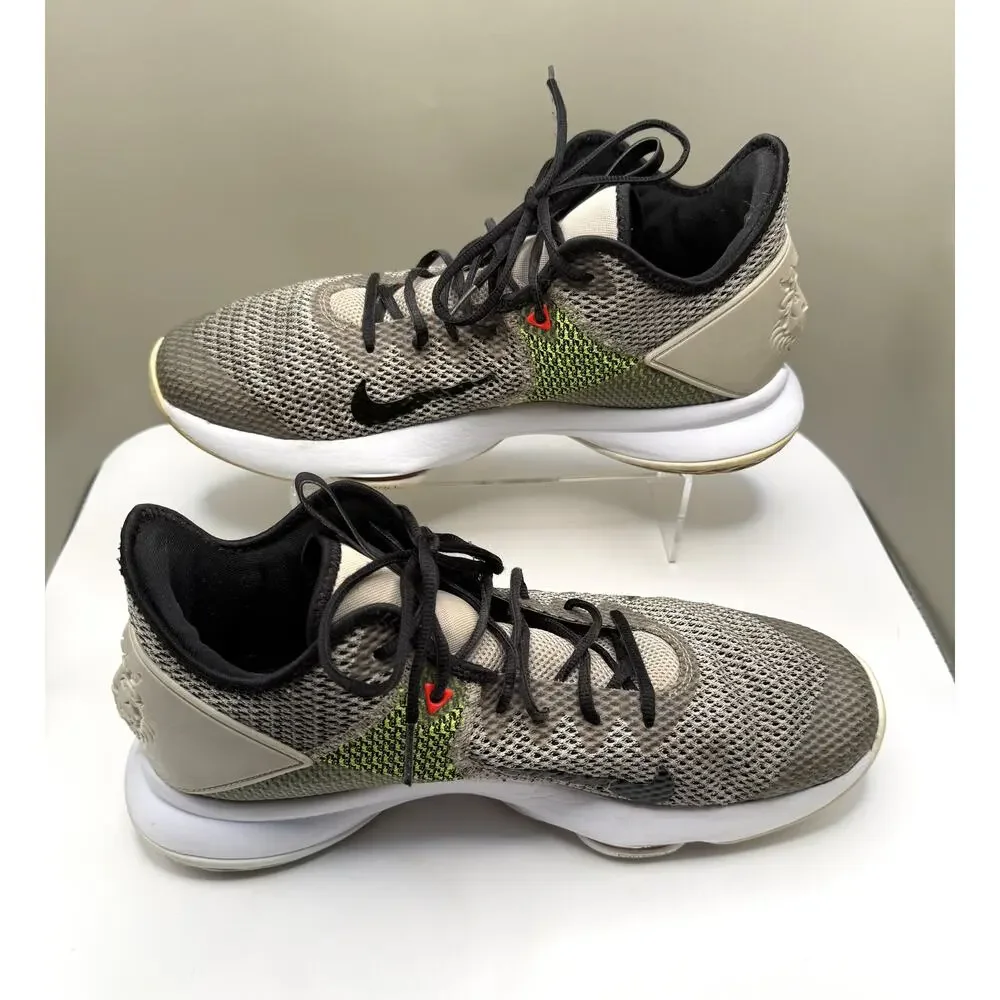 Nike this fantastic